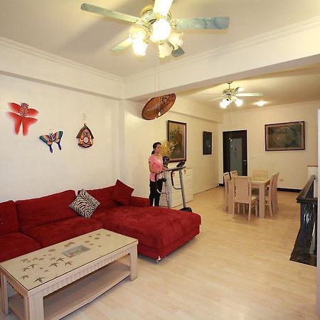 Cruise Homestay Kota Hualien Bagian luar foto