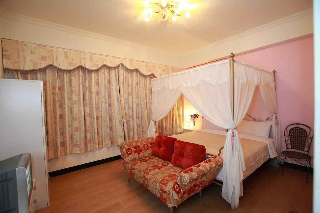 Cruise Homestay Kota Hualien Bagian luar foto